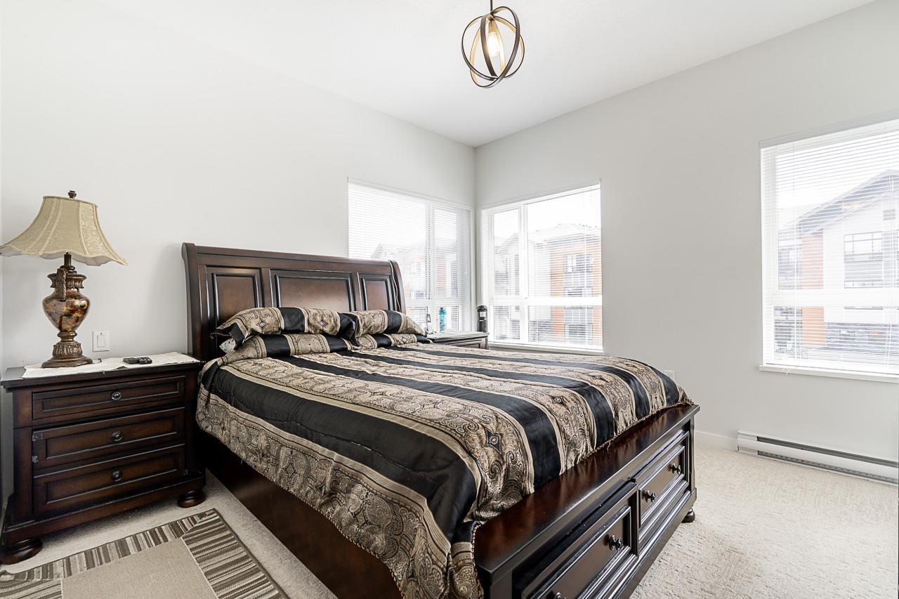 Photo 18 of 93 15111 Edmund Drive, Surrey BC