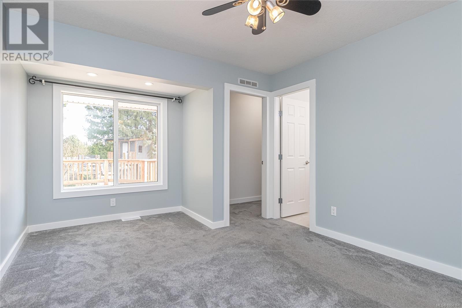 Photo 18 of 621 Wallace Pl, Ladysmith BC