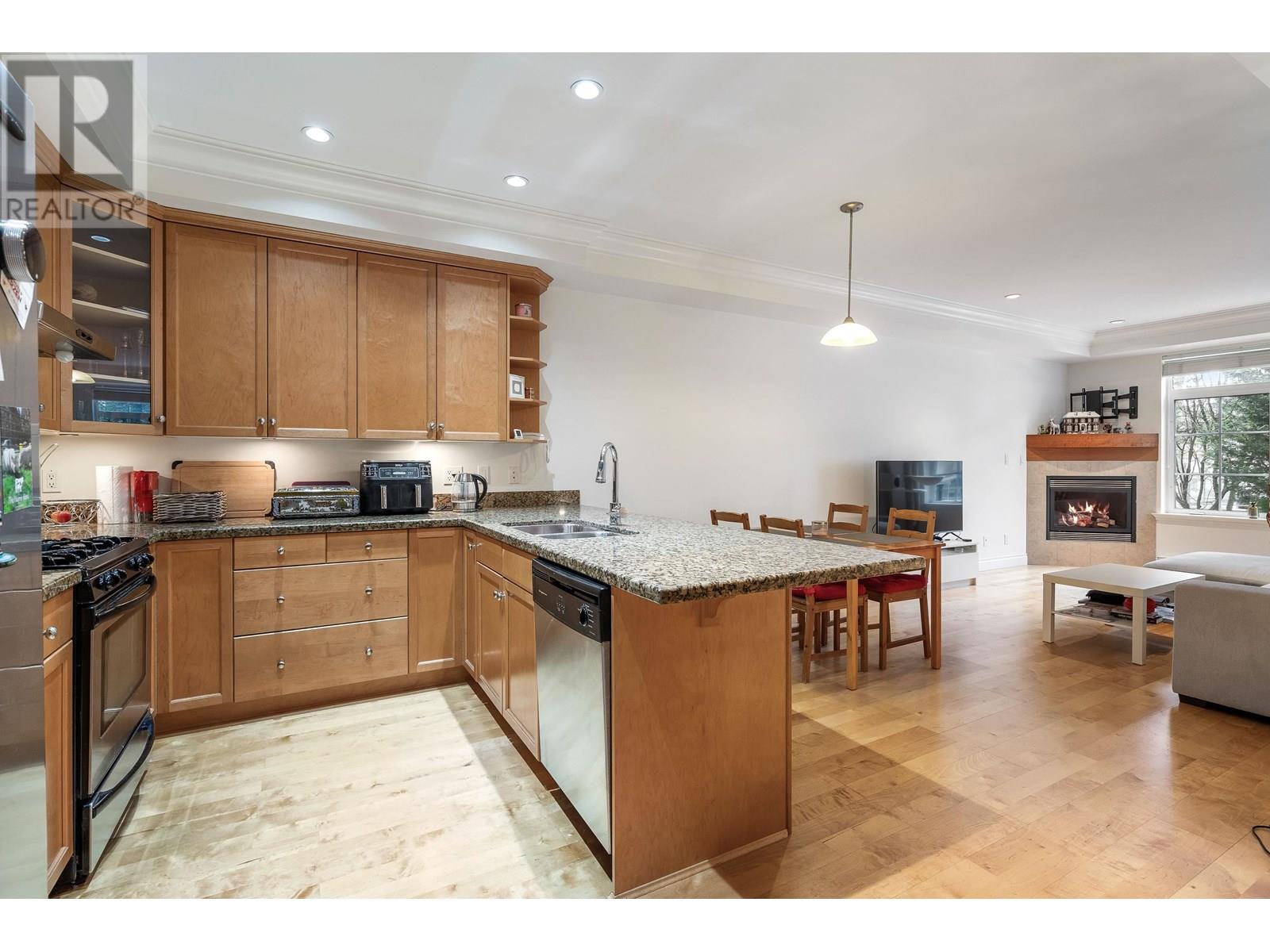 104 1642 56 STREET, Delta real estate listing for sale