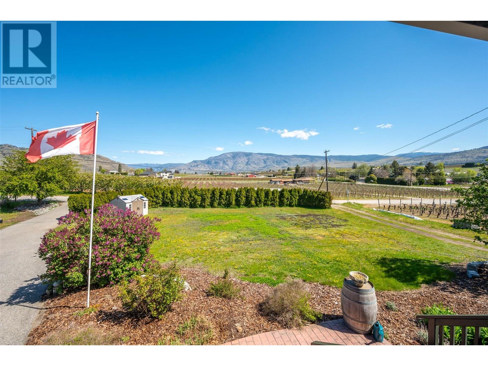 445 5 Road, Oliver