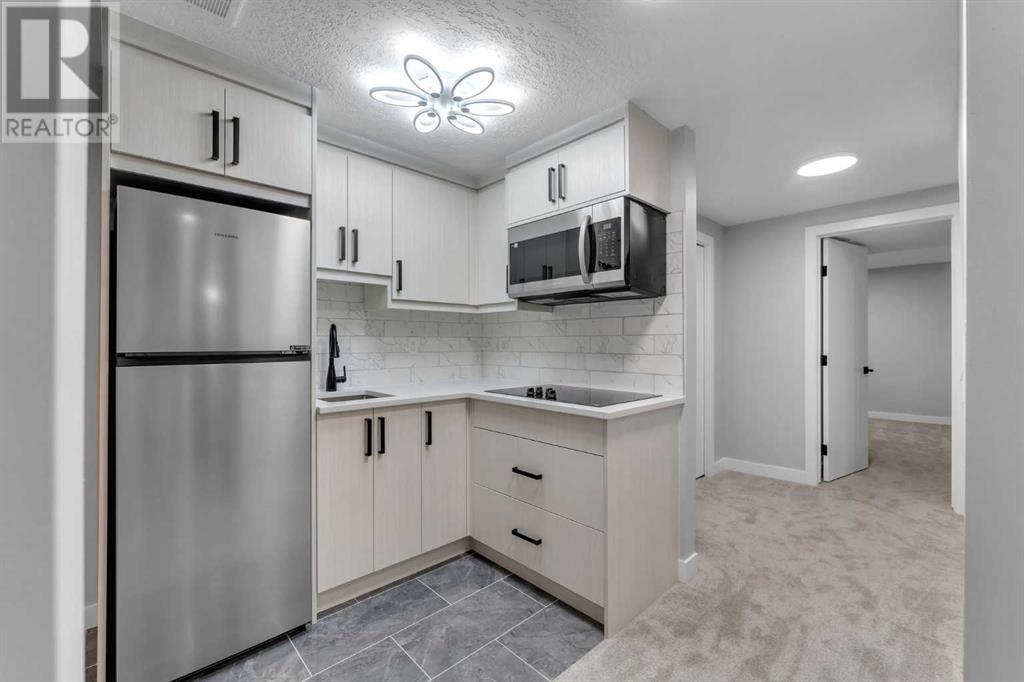 Single Family House for Sale in   Avenue NE Pineridge Calgary 