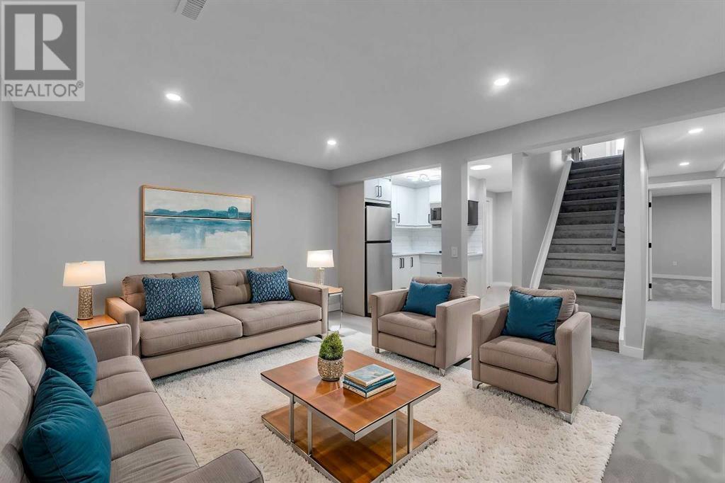 Single Family House for Sale in   Avenue NE Pineridge Calgary 