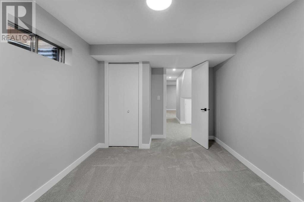 Single Family House for Sale in   Avenue NE Pineridge Calgary 