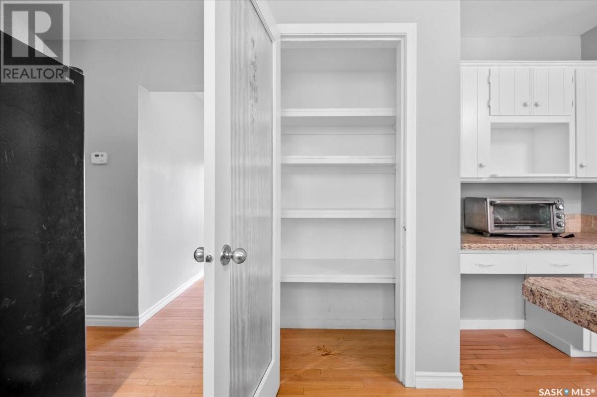 Single Family House 2 Level for Sale in  LANCASTER PLACE Regina 