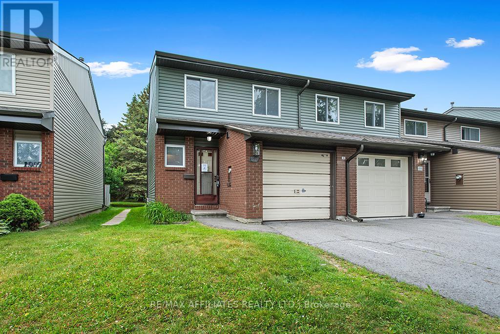Welcome to 1911 Simard!