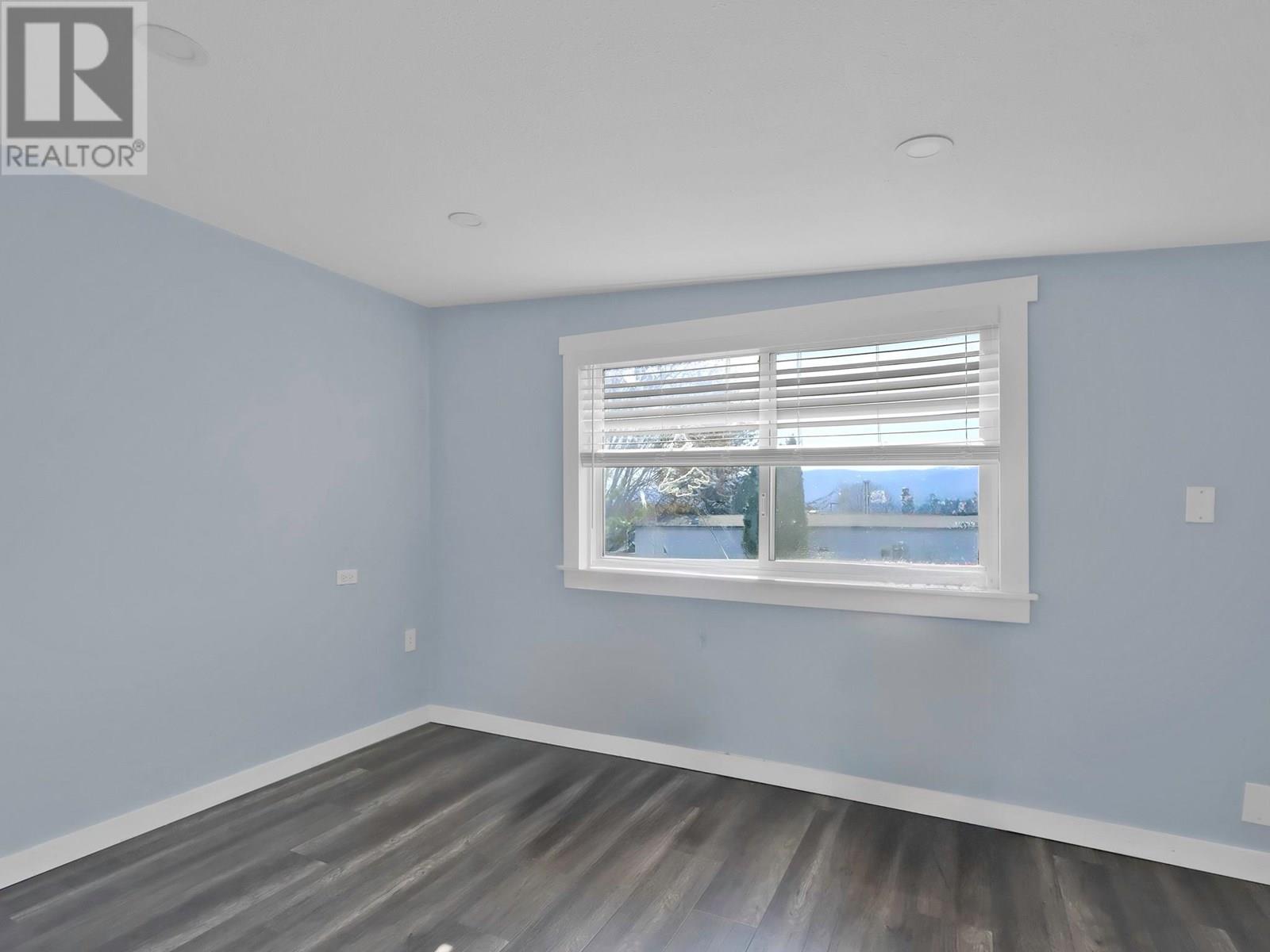 3381 Village Green Way Unit# 33, Westbank