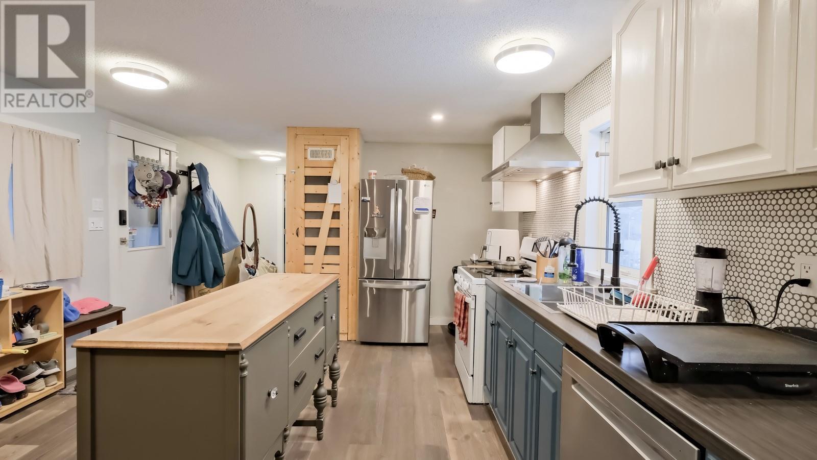 3381 Village Green Way Unit# 33, Westbank