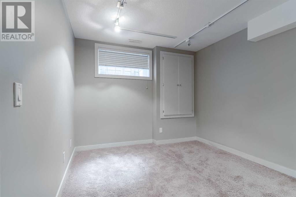 Single Family House for Sale in   A Street SW Altadore Calgary 