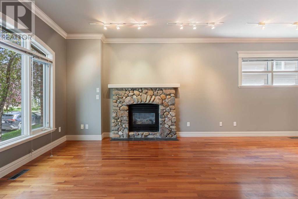 Single Family House for Sale in   A Street SW Altadore Calgary 