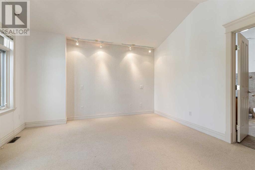Single Family House for Sale in   A Street SW Altadore Calgary 