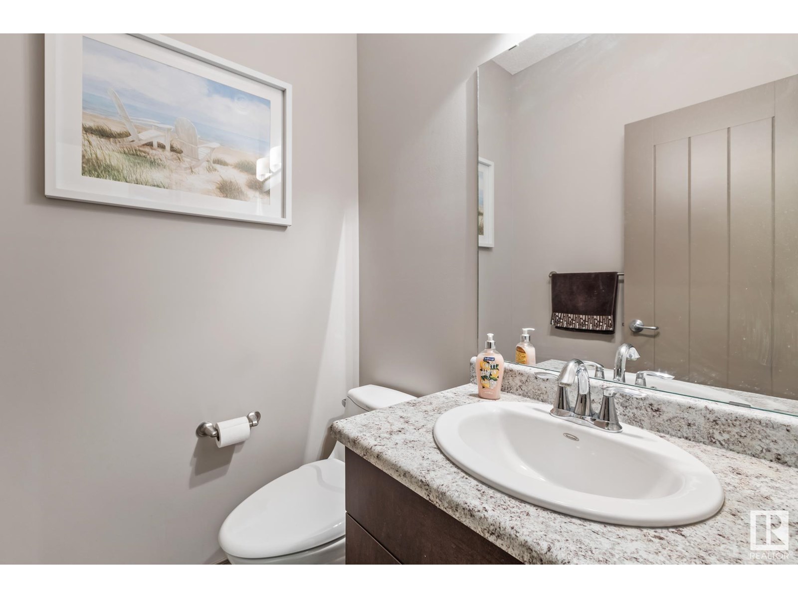 Photo 47 of 9520 206 St Nw, Edmonton AB