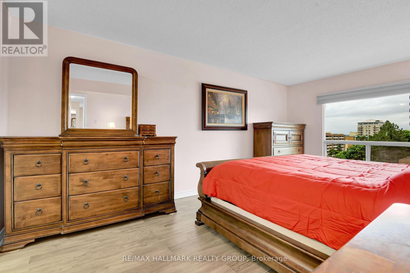 Photo 27 of 503 545 St Laurent Boulevard, Ottawa ON