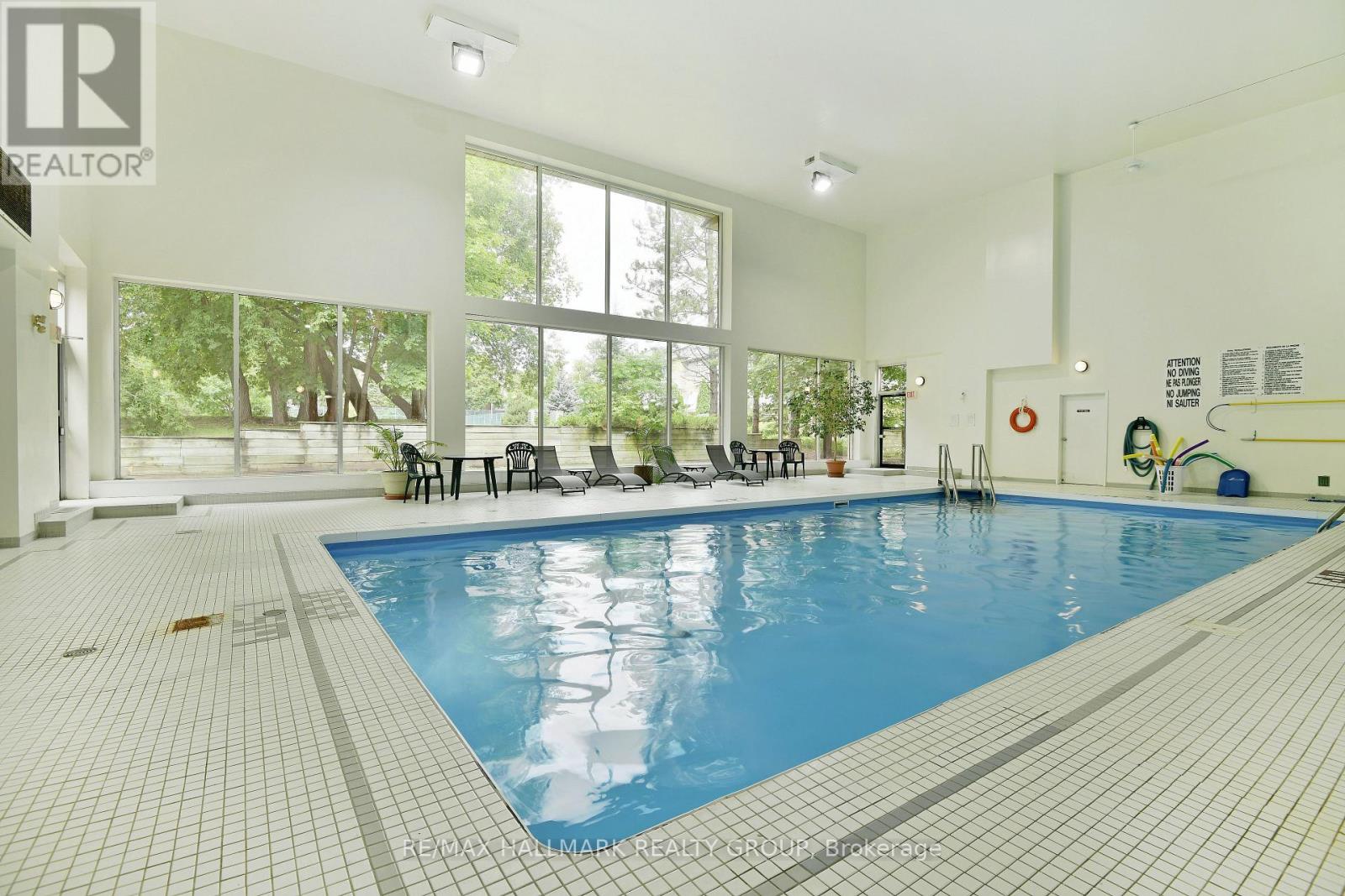 Photo 36 of 503 545 St Laurent Boulevard, Ottawa ON