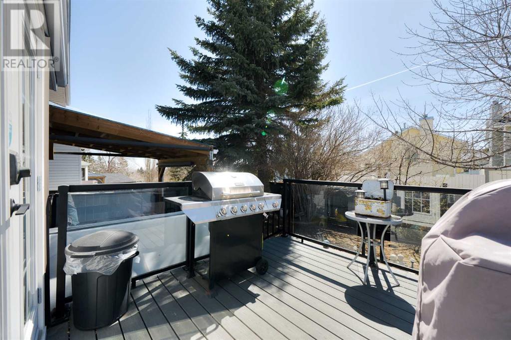 Single Family House 4 Level for Sale in  MacEwan Meadow Way NW MacEwan Glen Calgary 