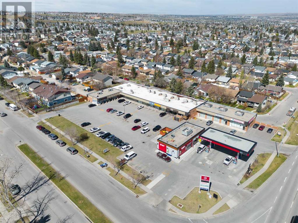 Single Family House 4 Level for Sale in  MacEwan Meadow Way NW MacEwan Glen Calgary 