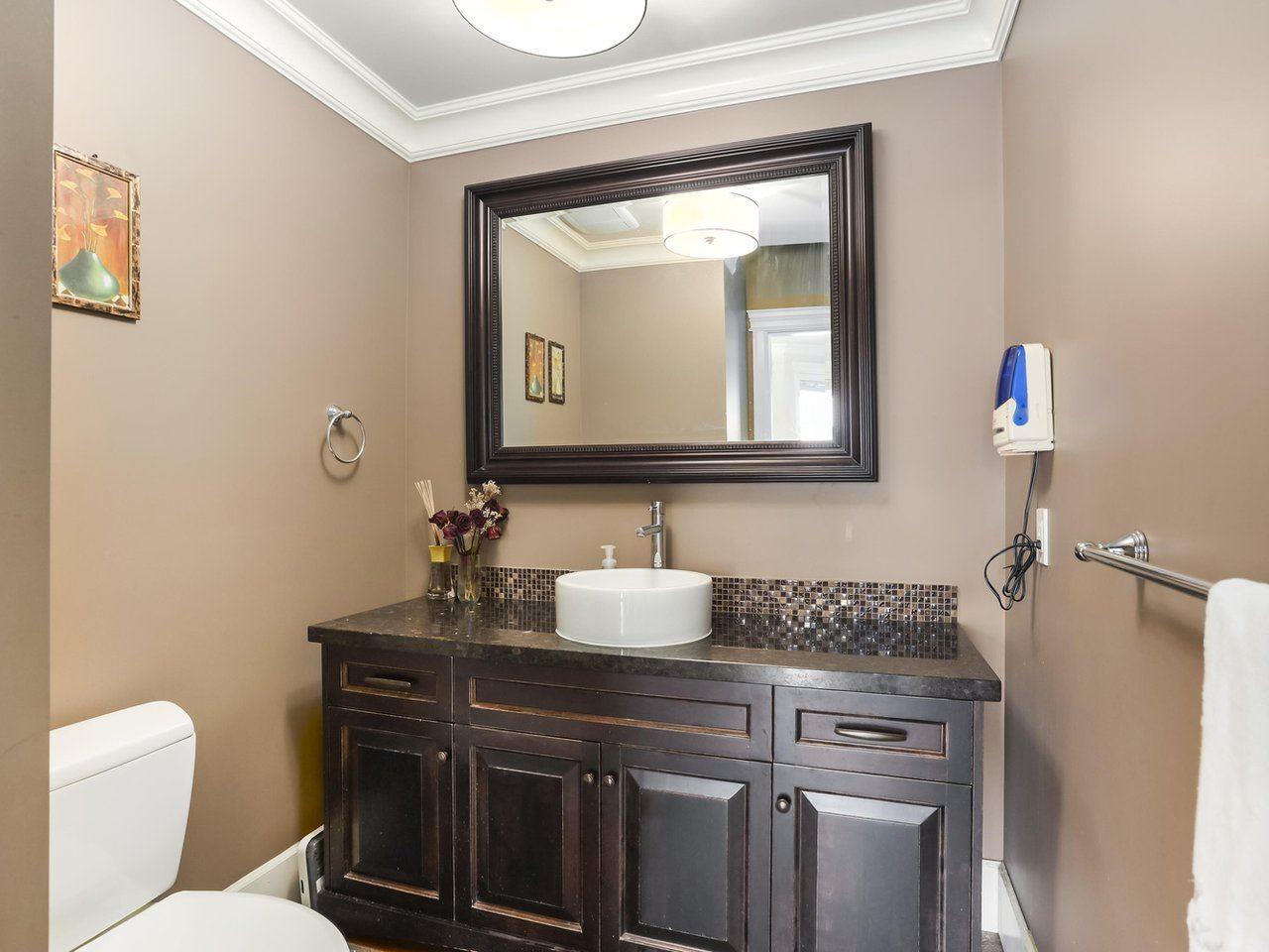 Photo 13 of 16297 27 A Avenue, Surrey BC
