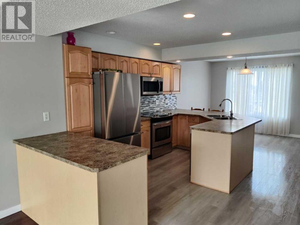 Photo 11 of 6 200 Arabian Drive, Fort Mcmurray AB