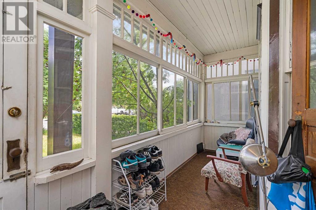 Single Family House for Sale in   Avenue SW Cliff Bungalow Calgary 