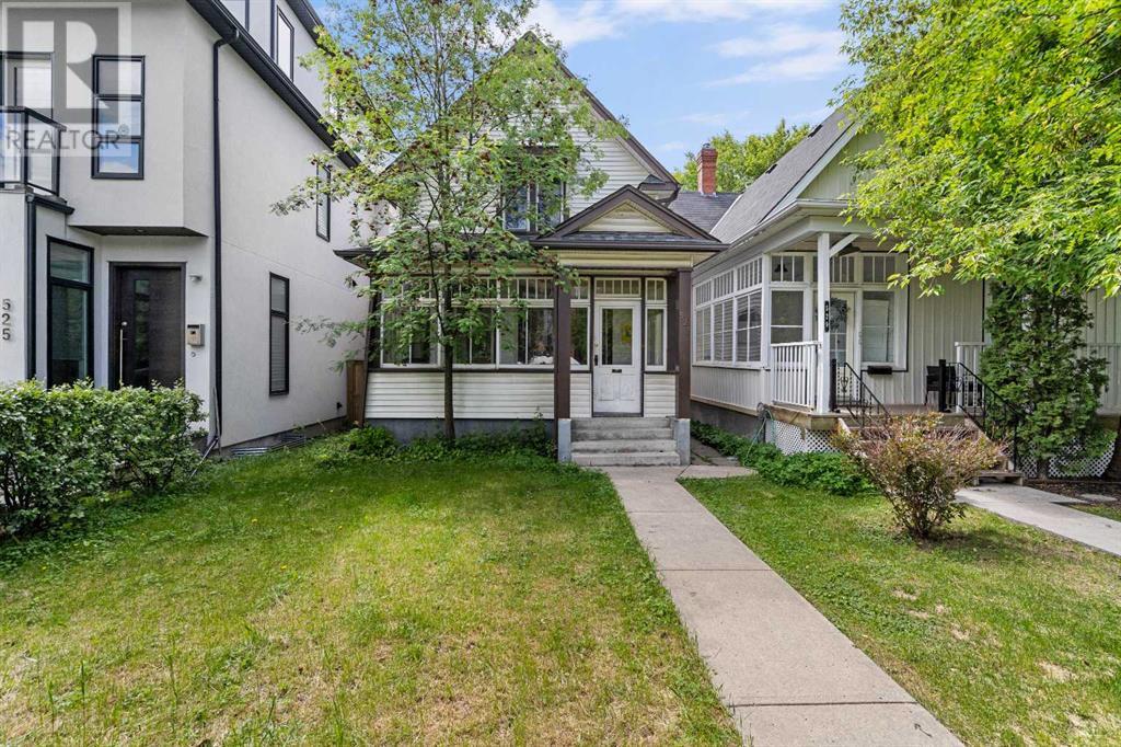 Single Family House for Sale in   Avenue SW Cliff Bungalow Calgary 