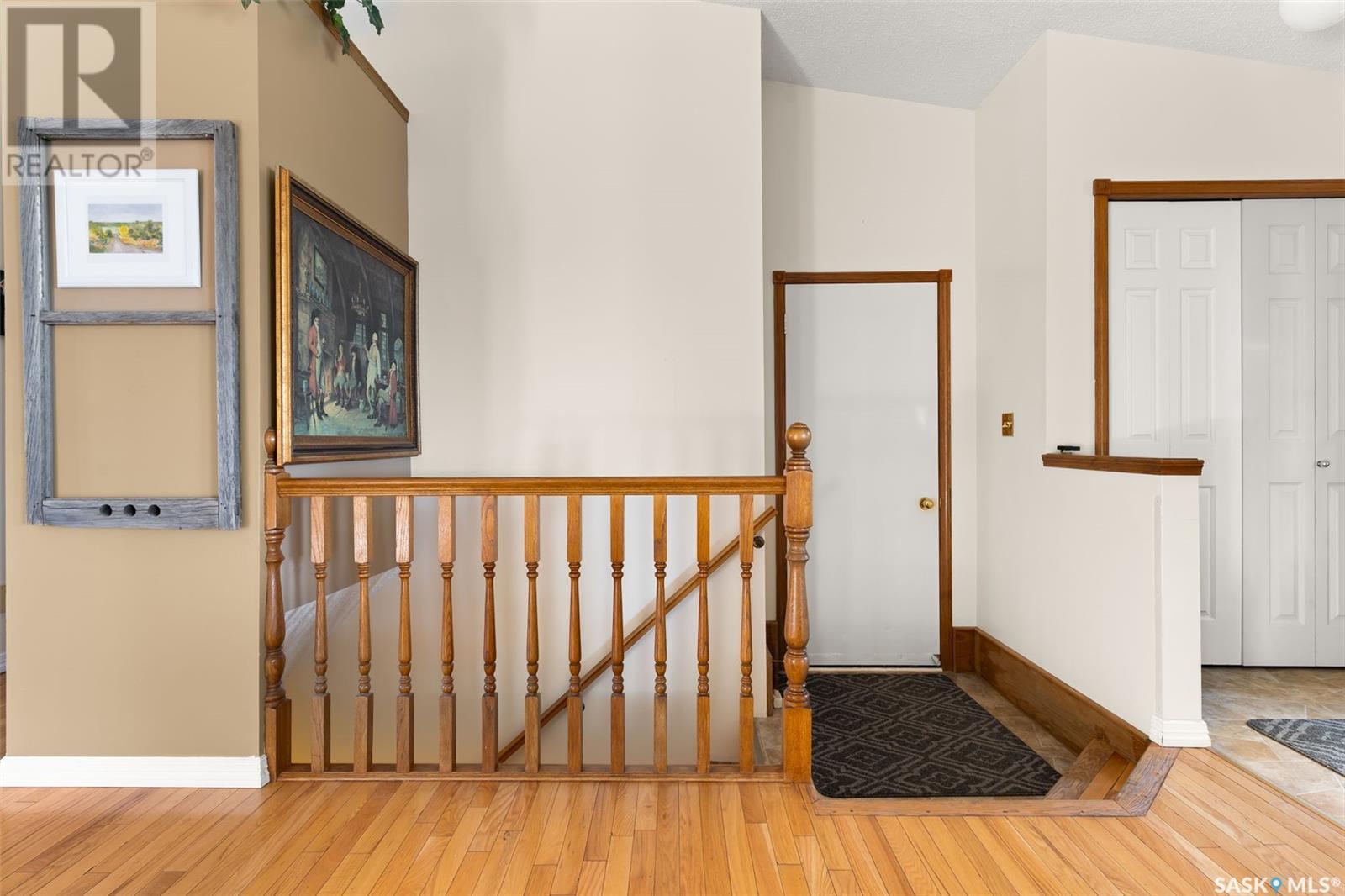 Single Family House Bungalow for Sale in  Greensboro DRIVE Regina 