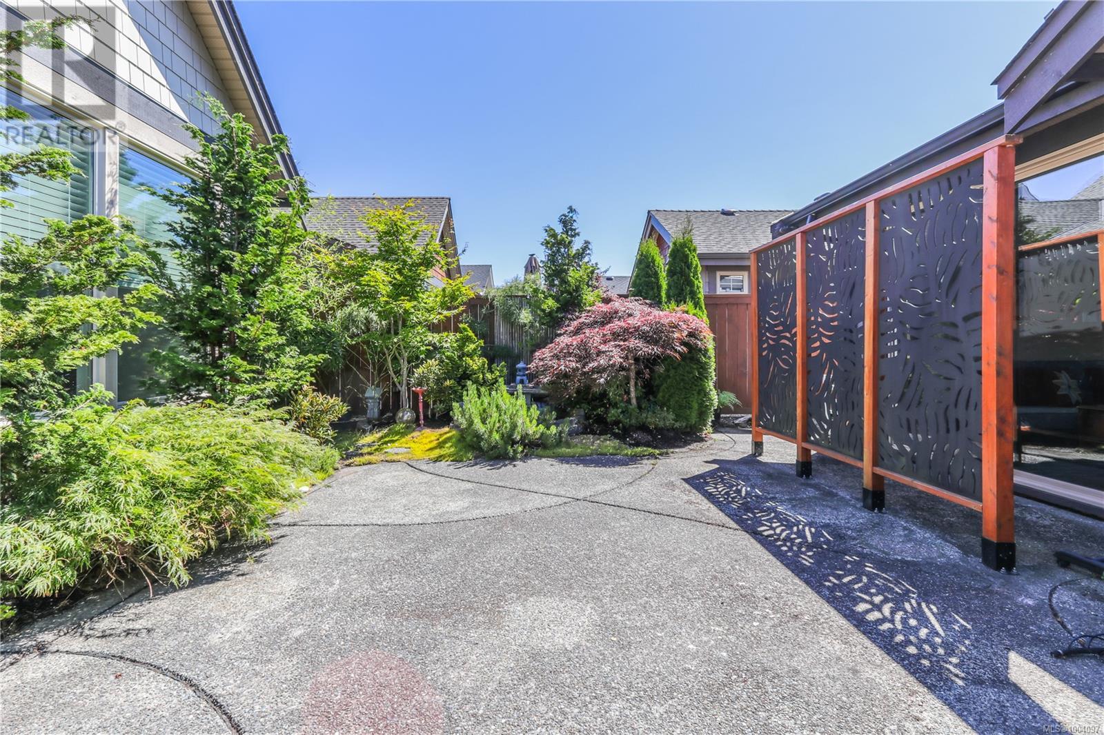 Photo 25 of 738 West Ridge Way, Qualicum Beach BC