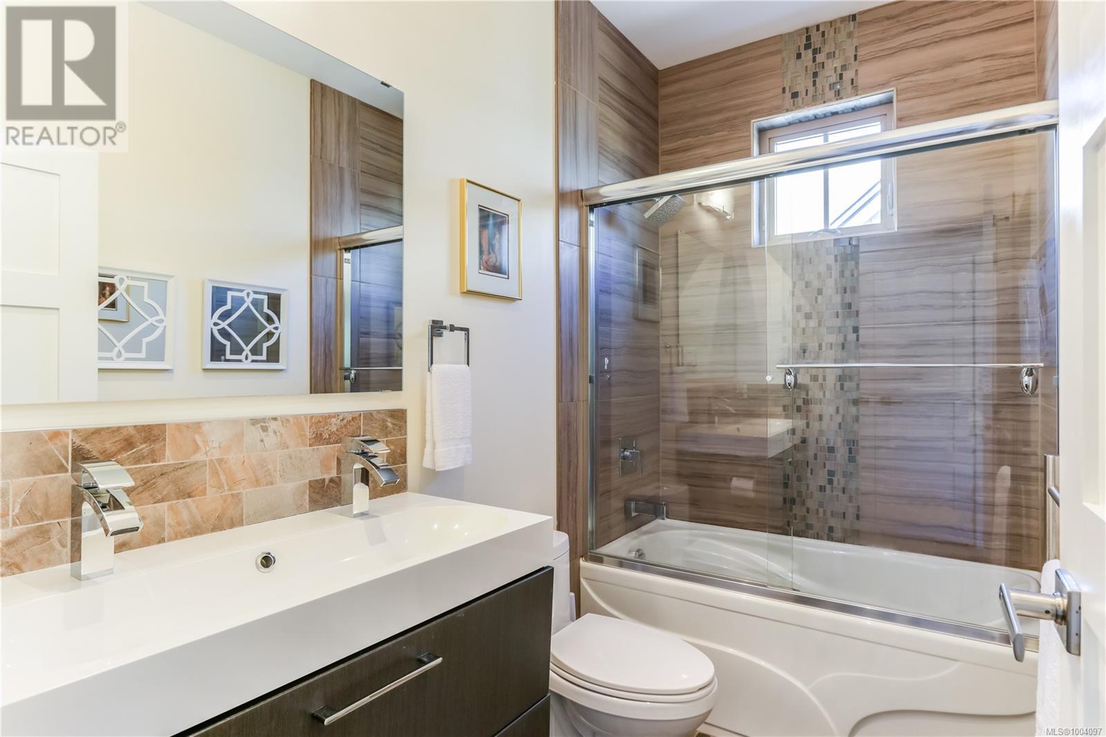 Photo 31 of 738 West Ridge Way, Qualicum Beach BC
