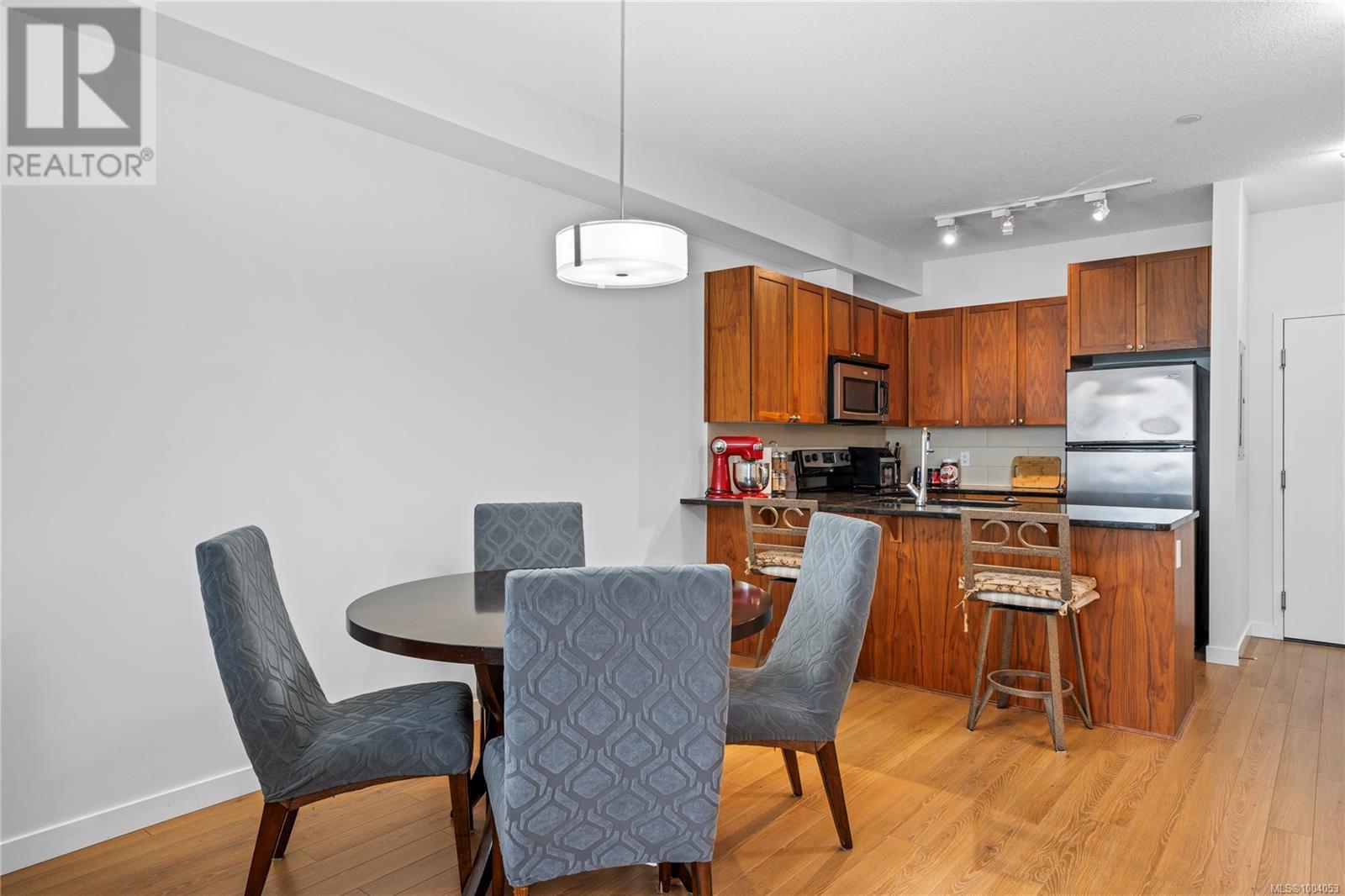 303 99 Chapel St, Nanaimo