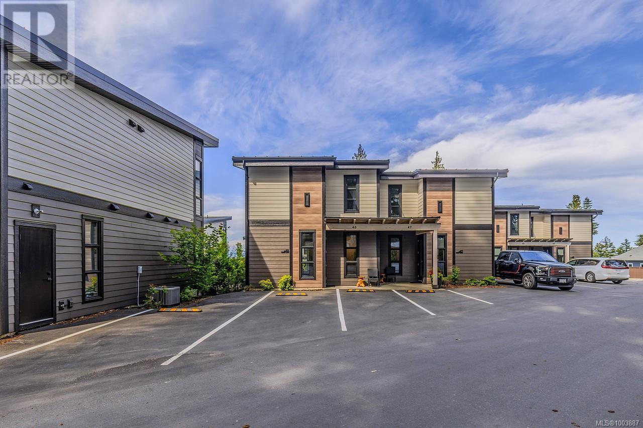 Photo 2 of 48 1175 Resort Dr, Parksville BC
