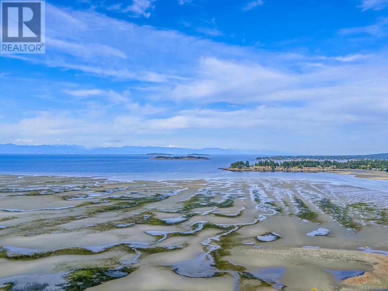 Photo 29 of 48 1175 Resort Dr, Parksville BC