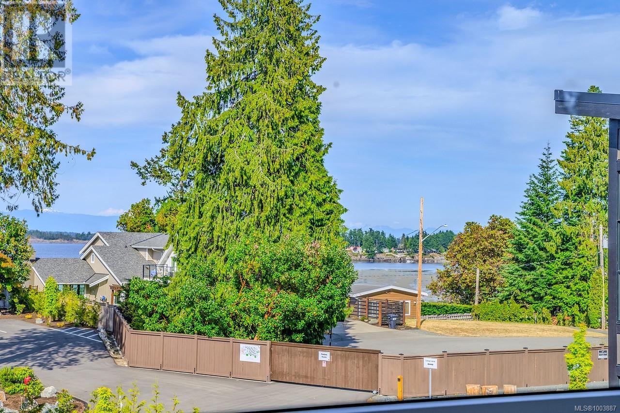 Photo 31 of 48 1175 Resort Dr, Parksville BC