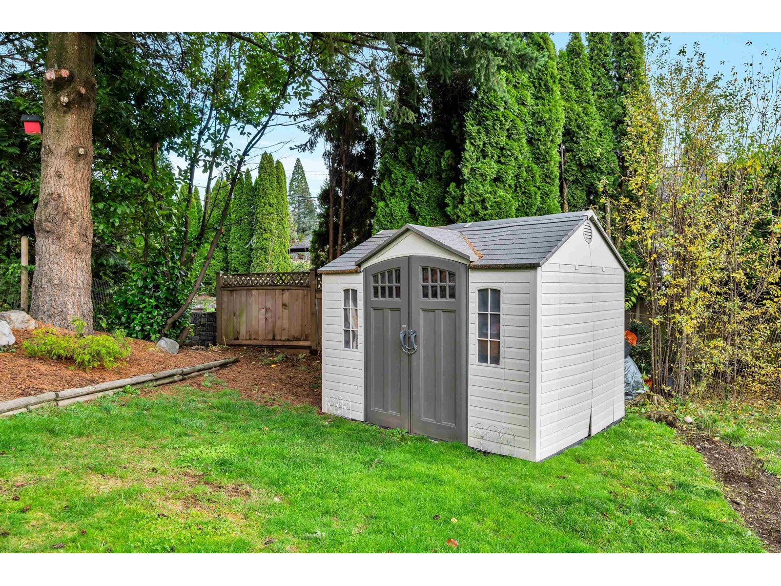 Photo 34 of 34386 Fraser Street, Abbotsford BC