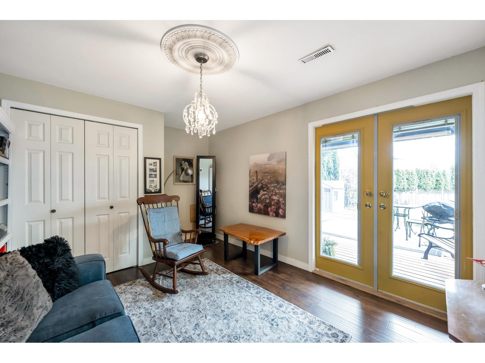 Photo 23 of 34386 Fraser Street, Abbotsford BC
