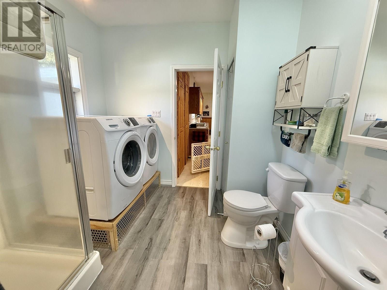 2401 TANOKA ROAD, Quesnel