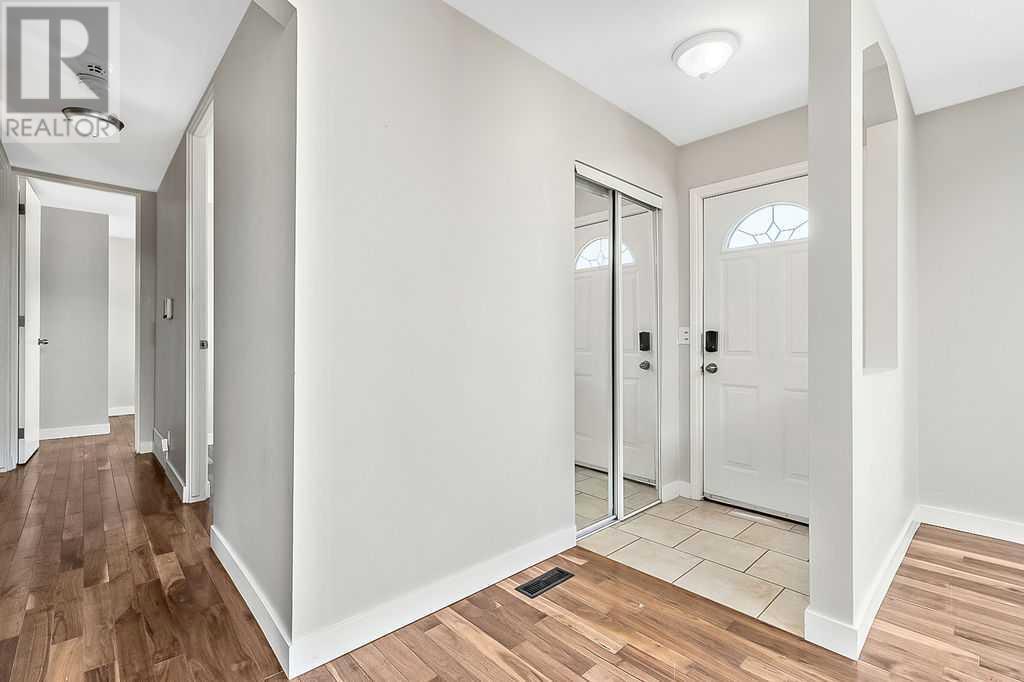 Single Family House Bungalow for Sale in  Olympia Drive SE Ogden Calgary 