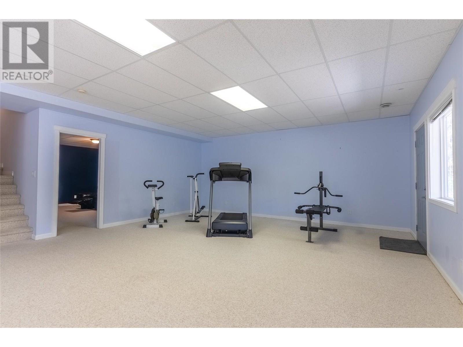 3727 OVERLANDER Drive - 27