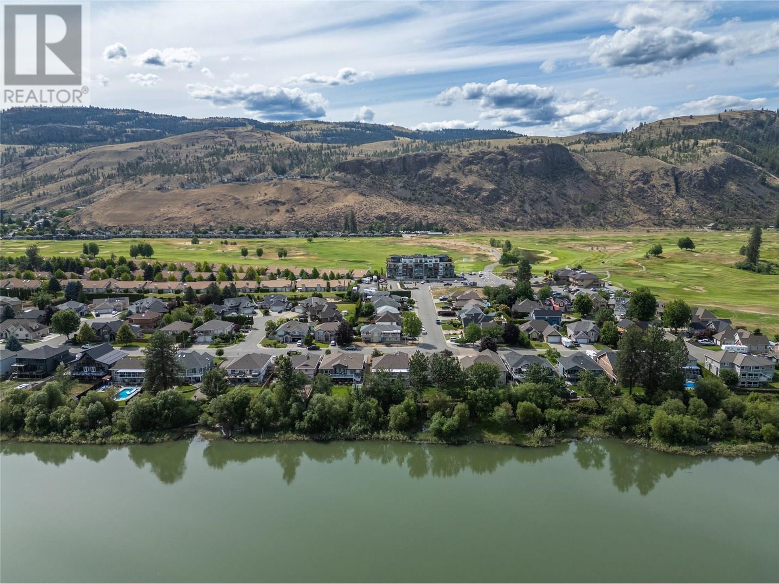 3727 OVERLANDER Drive - 44