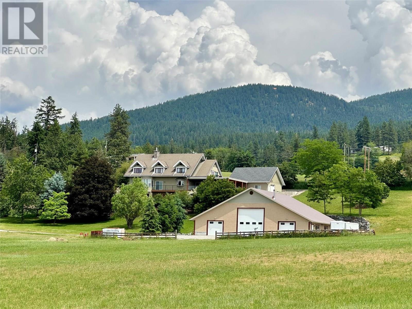 5393 East Vernon Road, Vernon