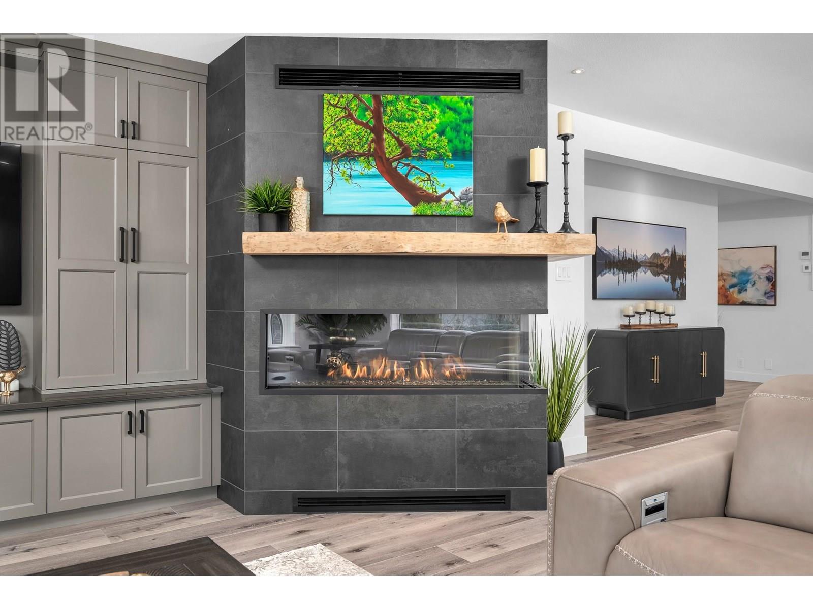 5393 East Vernon Road, Vernon
