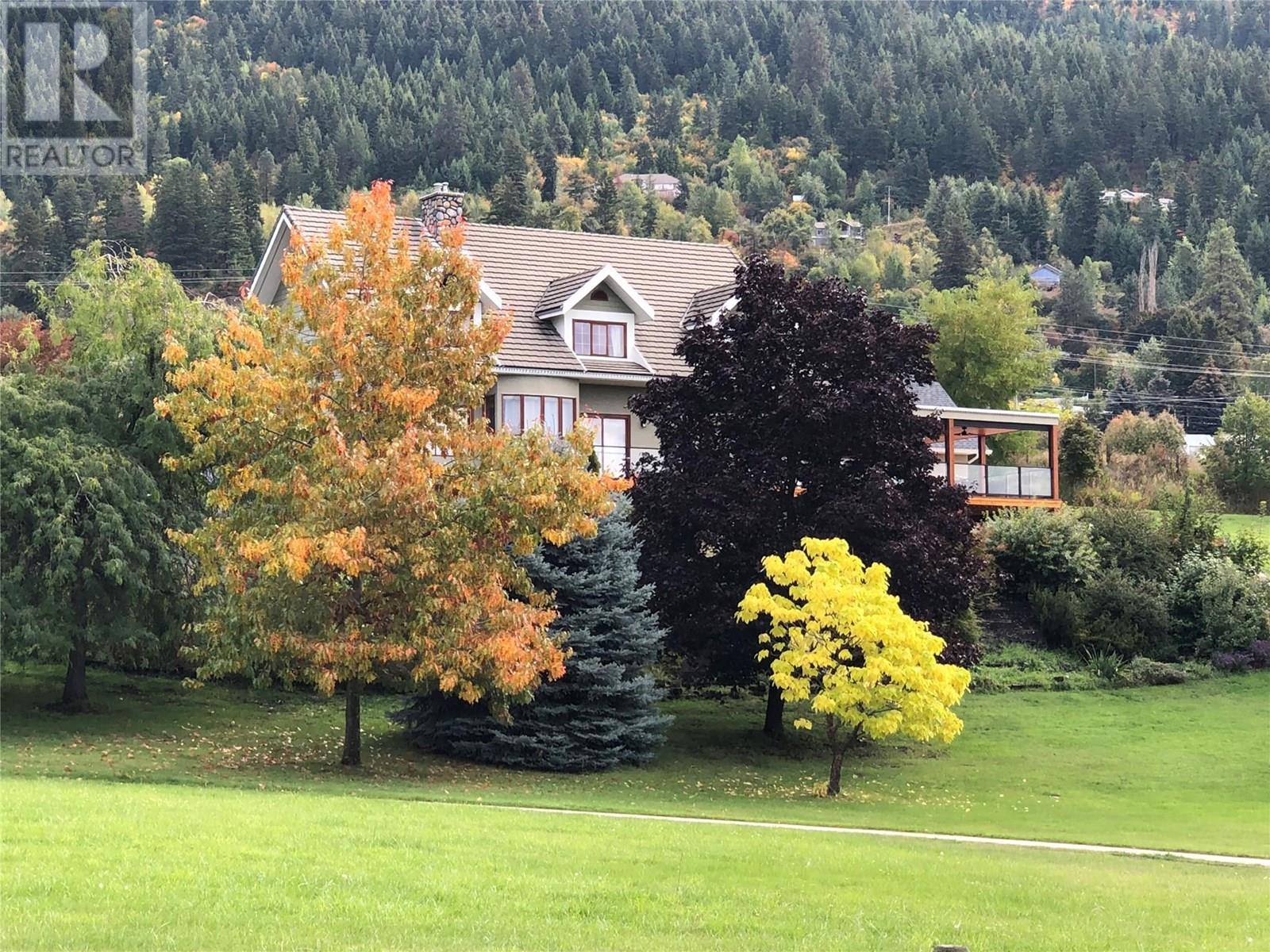 5393 East Vernon Road, Vernon