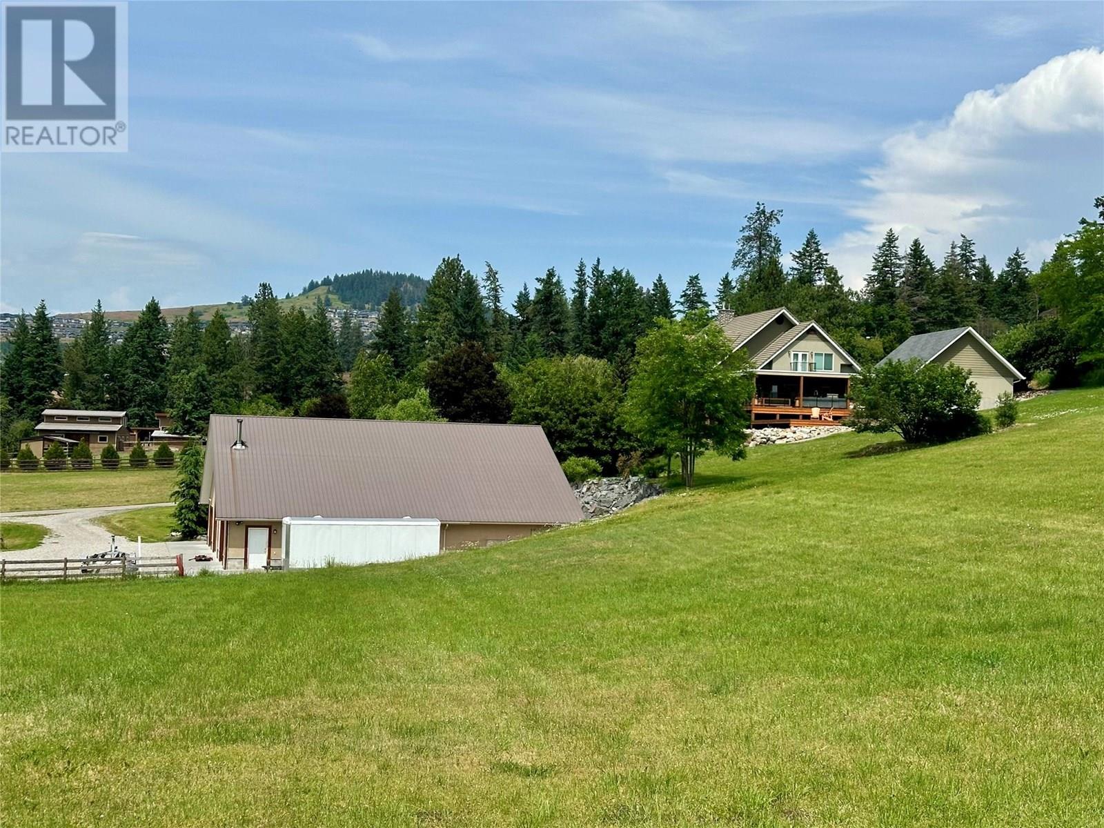 5393 East Vernon Road, Vernon