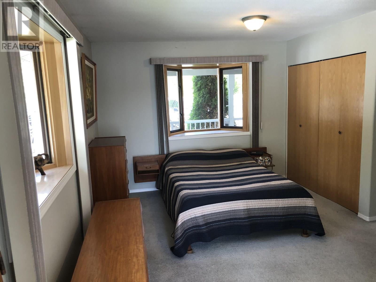 7013 PETERSON ROAD, Fraser Lake