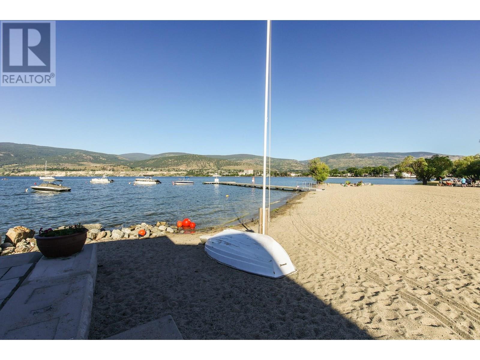 606 Red Wing Drive, Penticton