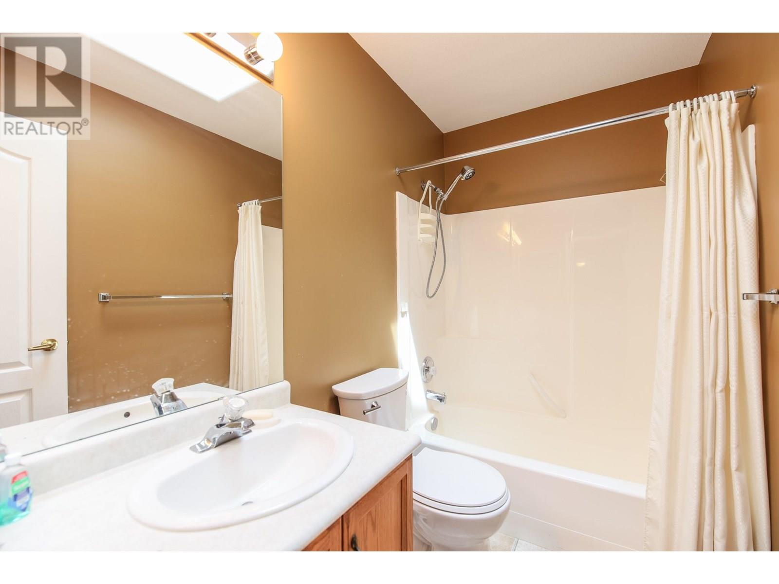 606 Red Wing Drive, Penticton