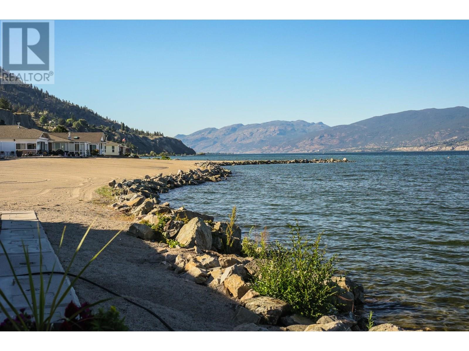 606 Red Wing Drive, Penticton