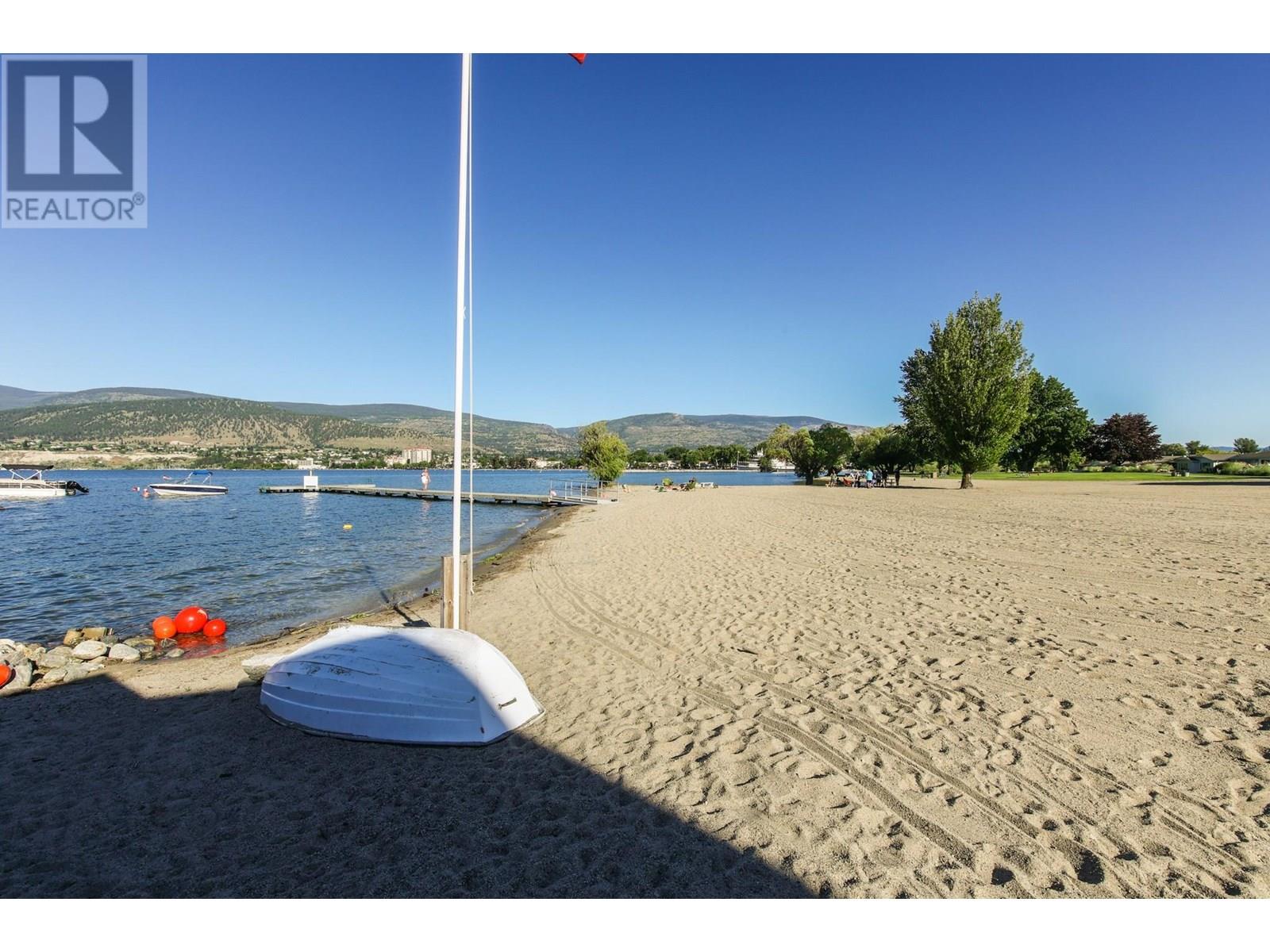 606 Red Wing Drive, Penticton