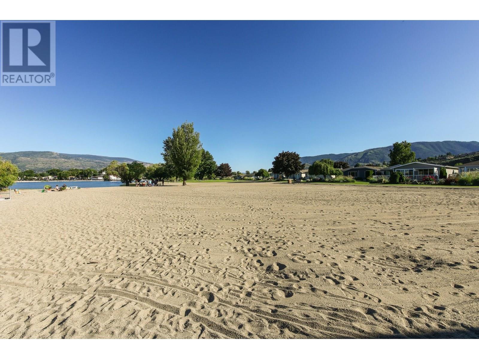 606 Red Wing Drive, Penticton