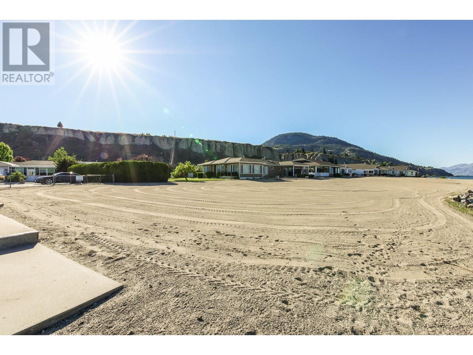 606 Red Wing Drive, Penticton