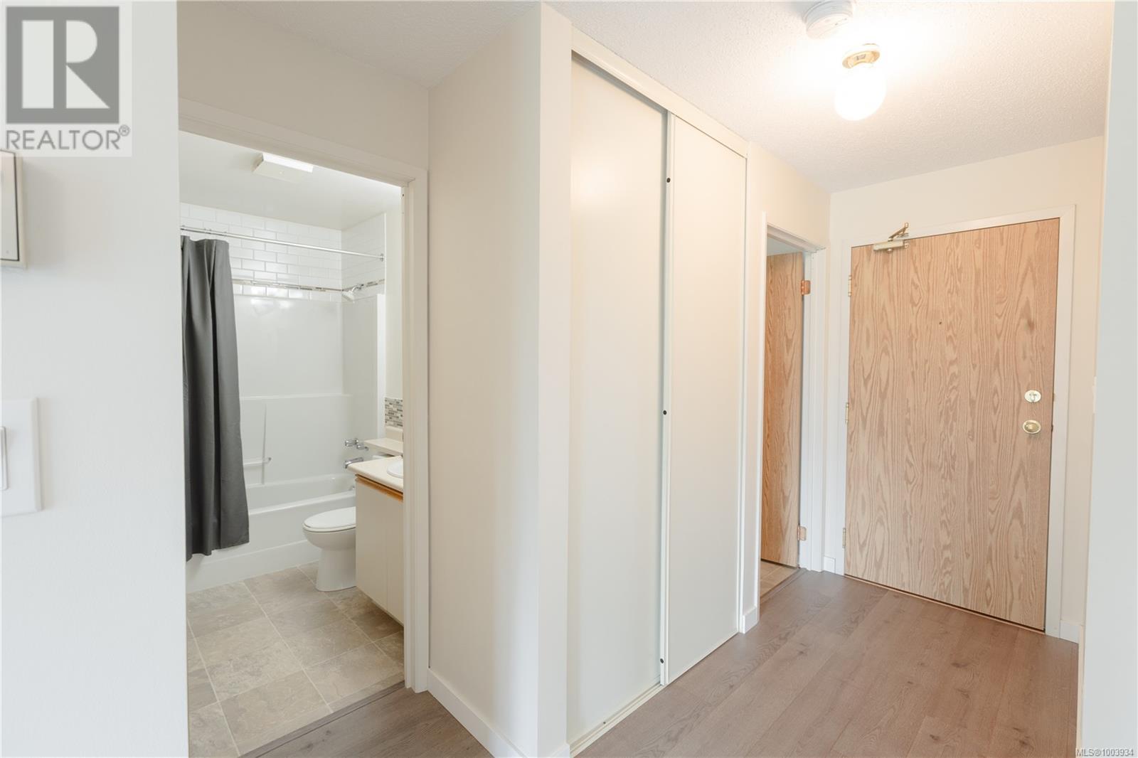 410 6715 Dover Rd, Nanaimo