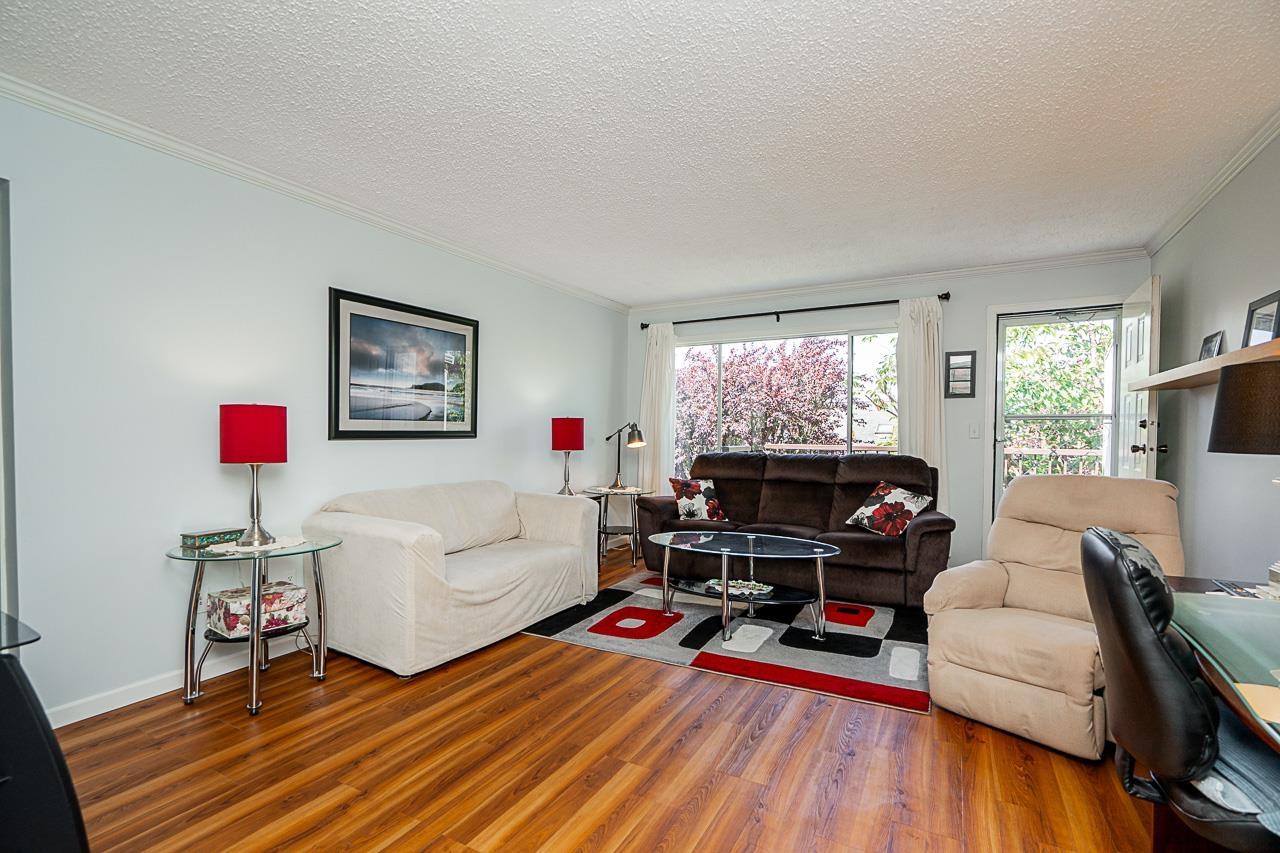 Photo 3 of 41 32959 George Ferguson Way, Abbotsford BC