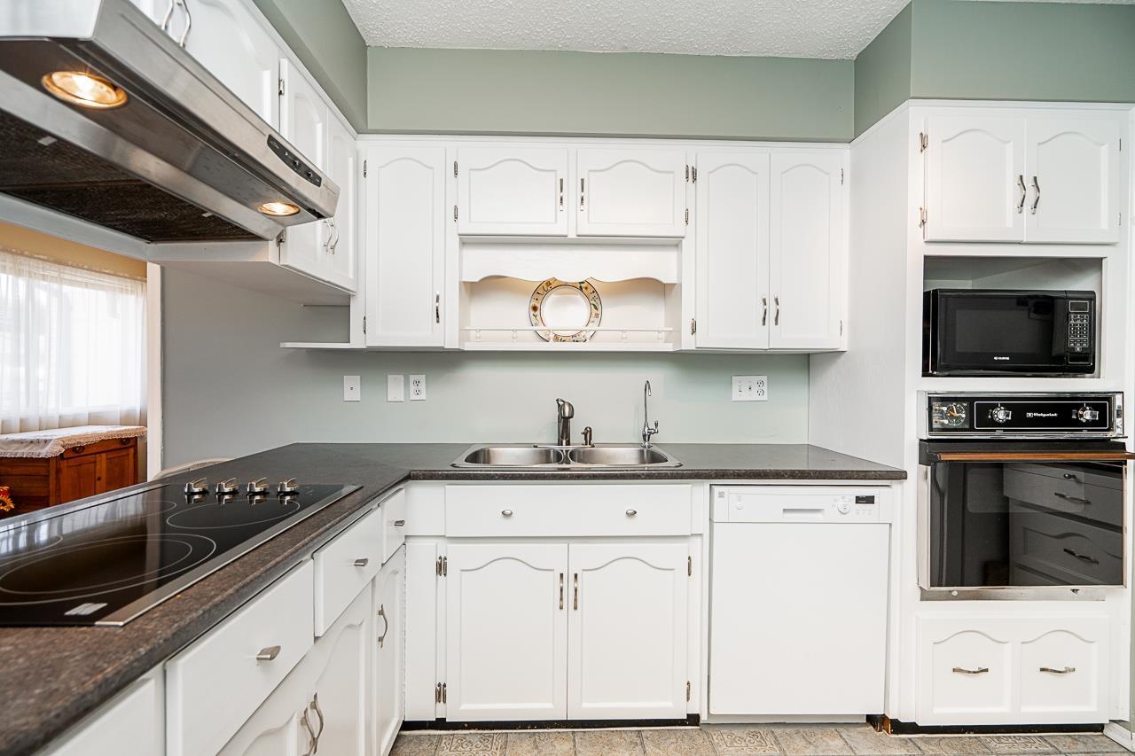 Photo 6 of 41 32959 George Ferguson Way, Abbotsford BC